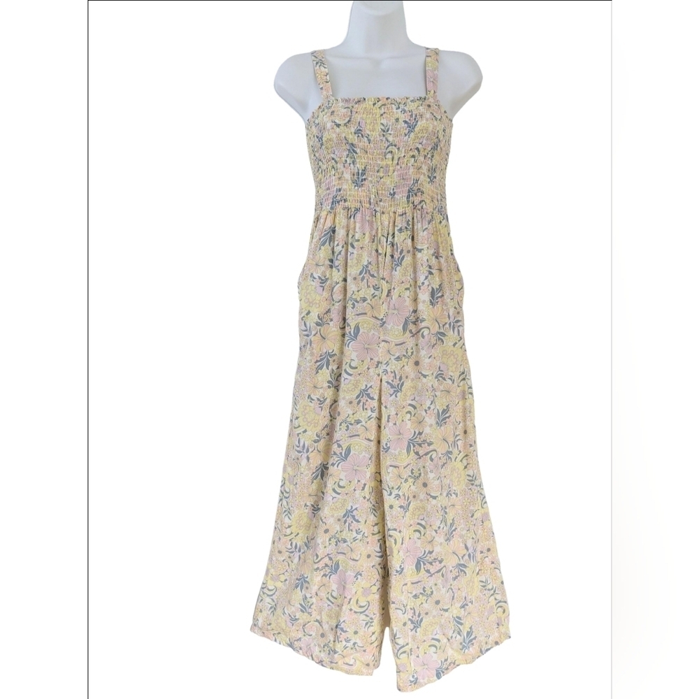 Floral pastel colors yellow blue smacked overall small @D